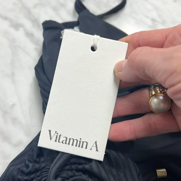 Vitamin A NWT Gemma One Piece Black Eco Rib One Piece Sexy Swimsuit XS - Picture 9 of 14